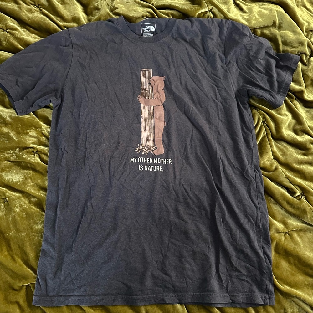 Black short sleeve shirt, large